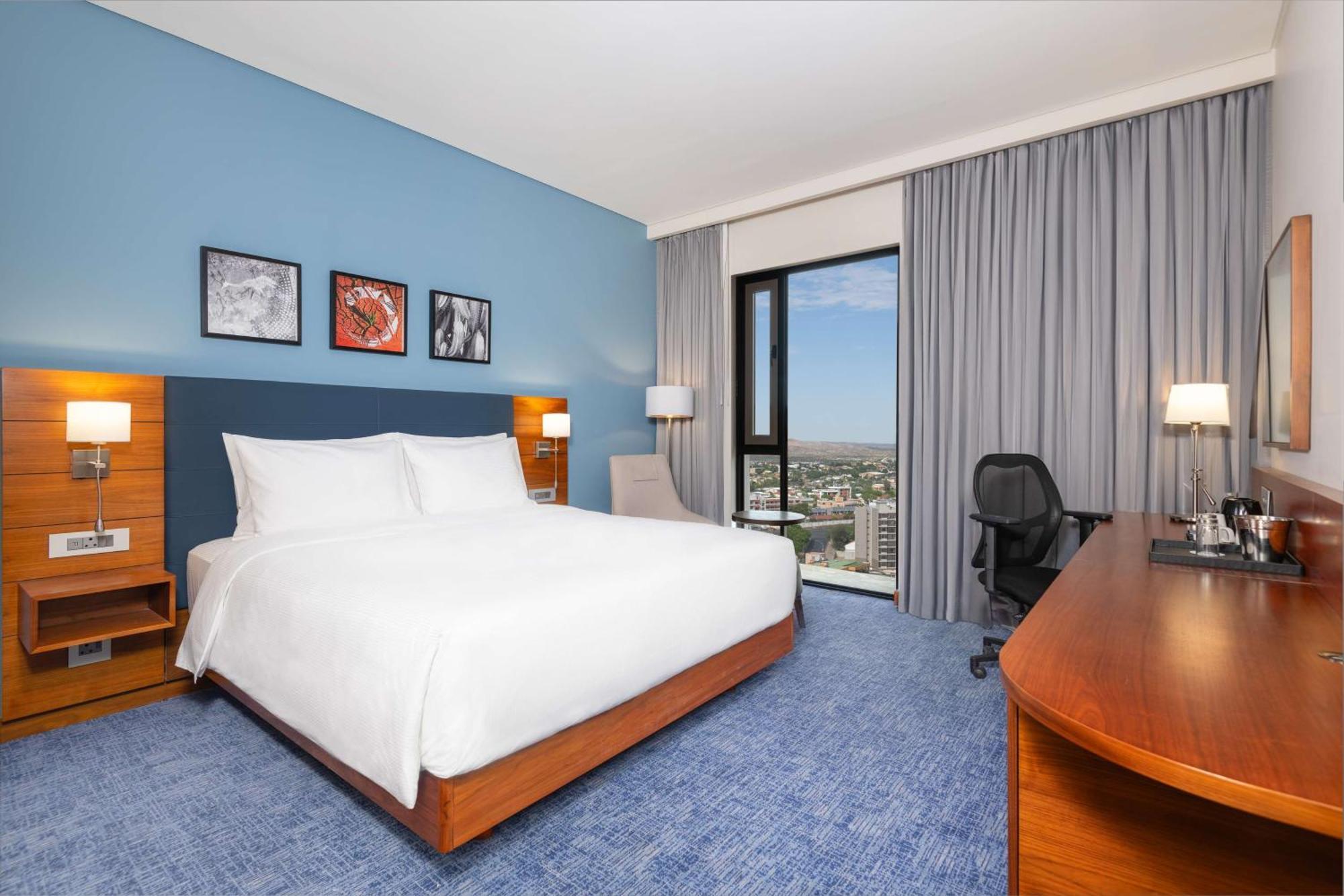 Hilton Garden Inn ווינדהוק מראה חיצוני תמונה
