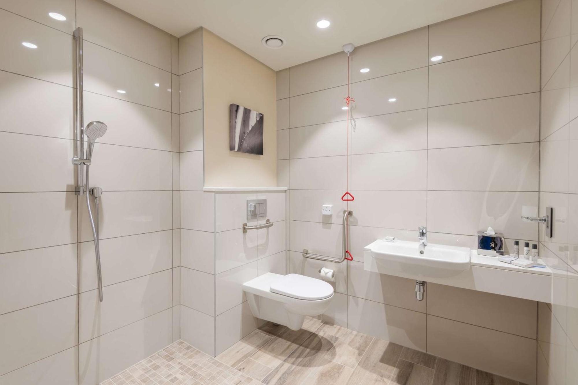 Hilton Garden Inn ווינדהוק מראה חיצוני תמונה