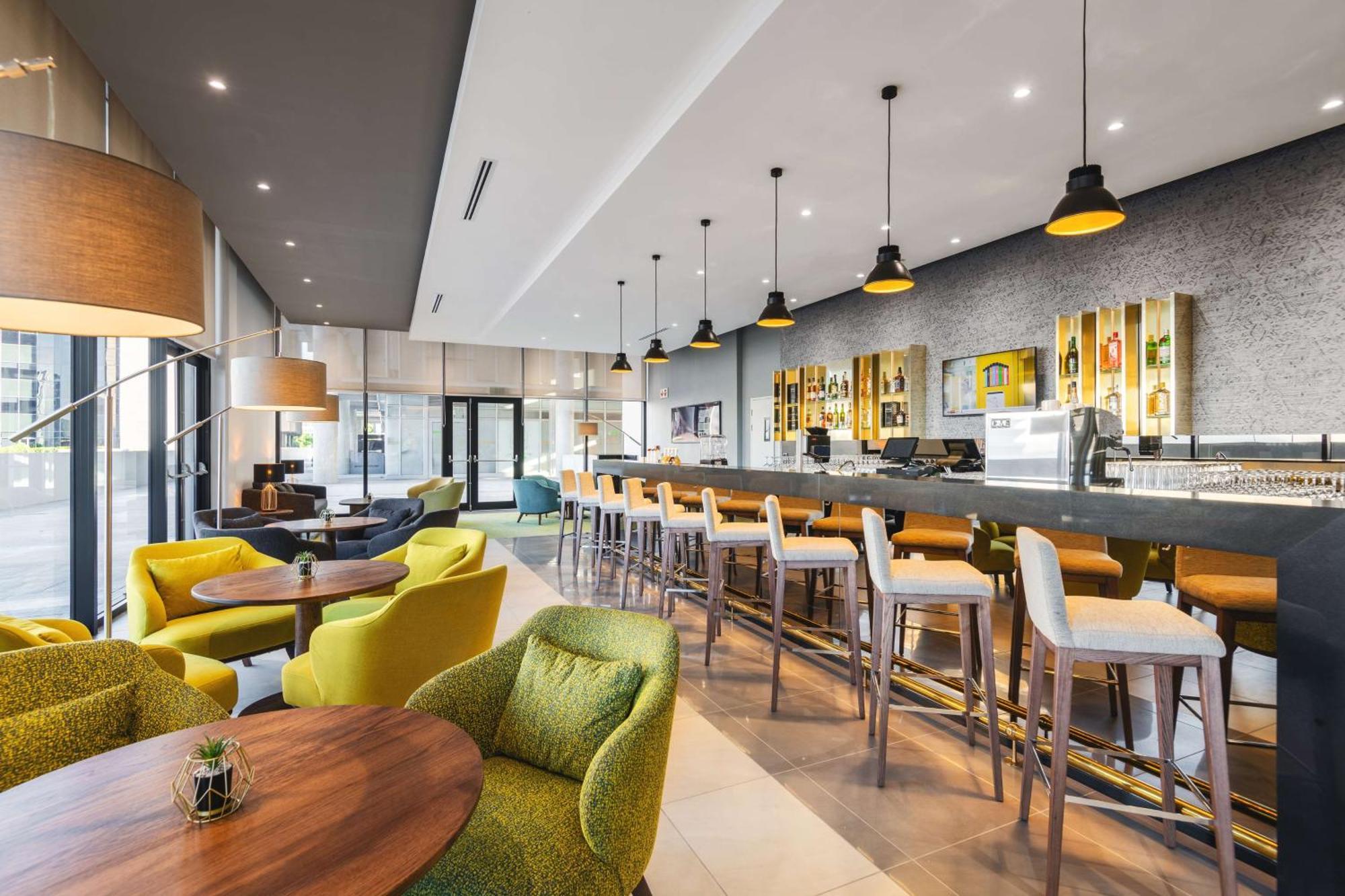 Hilton Garden Inn ווינדהוק מראה חיצוני תמונה
